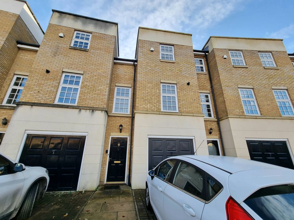 Property photo 1 of 12 Front External