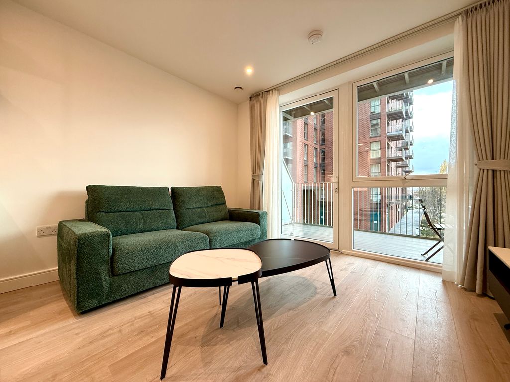 Property photo 2 of 8