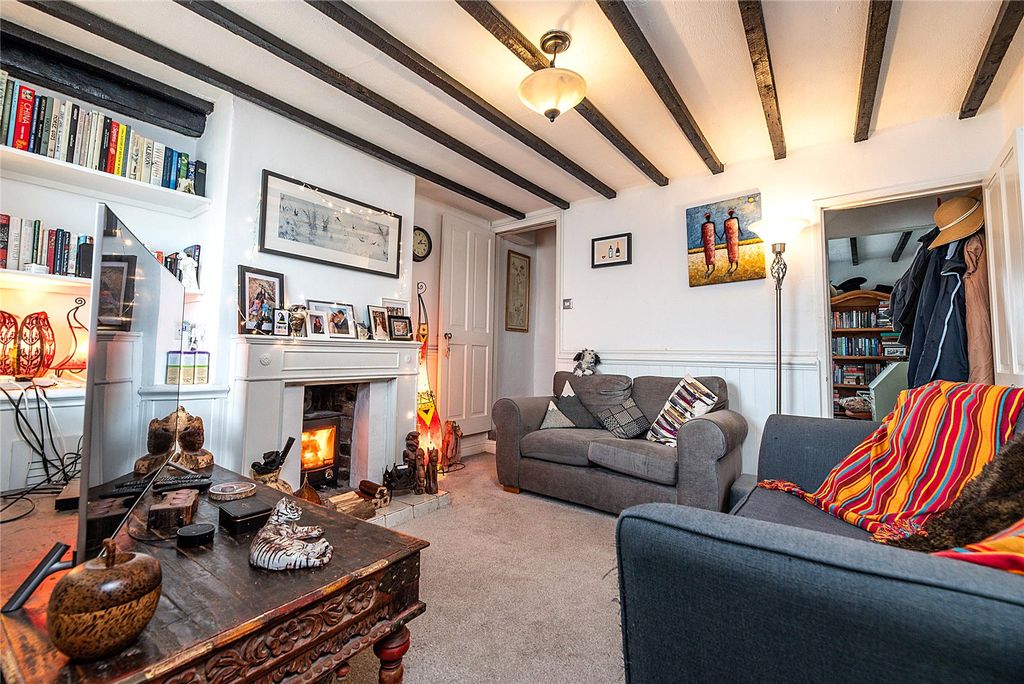 Property photo 2 of 28 Picture No. 57