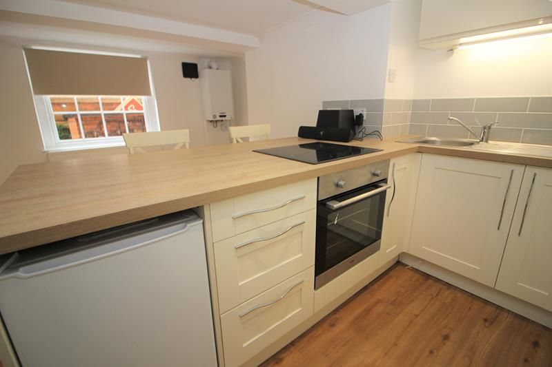 Property photo 3 of 5 Kitchen