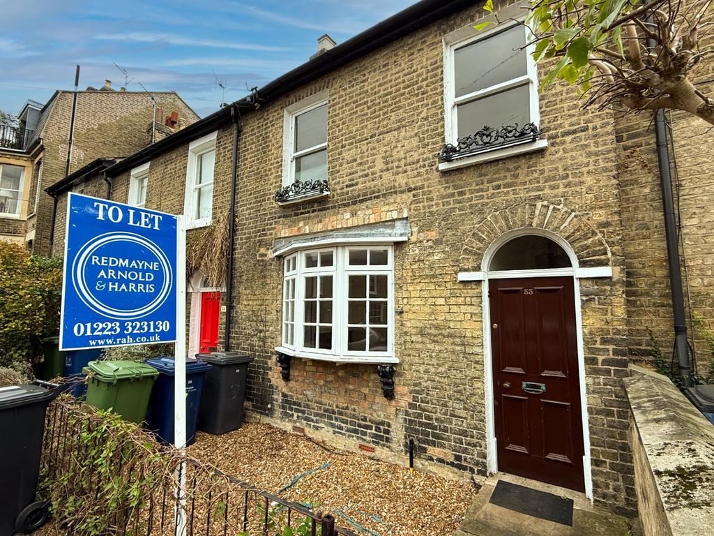 Property photo 1 of 18 Front