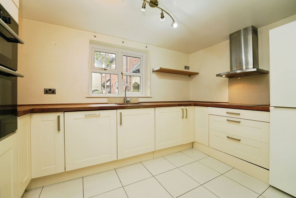 Property photo 3 of 15 Pbox-Img.Jpg