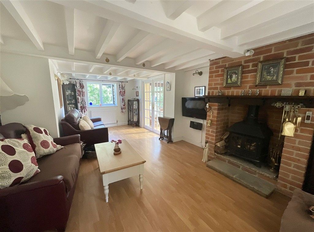 Property photo 3 of 19 Sitting Room**