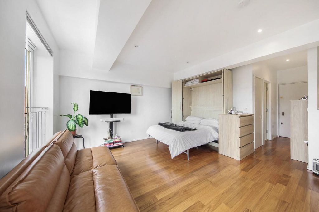 Property photo 2 of 14 1 (11).Jpg