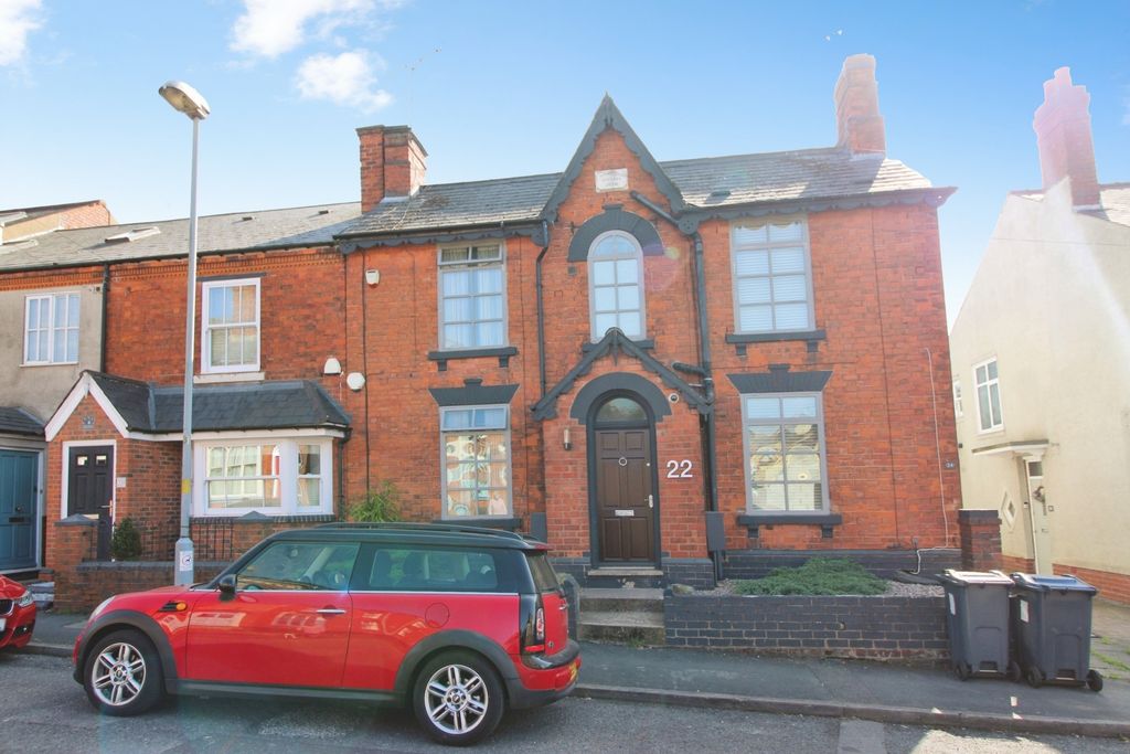 Property photo 1 of 16 Front