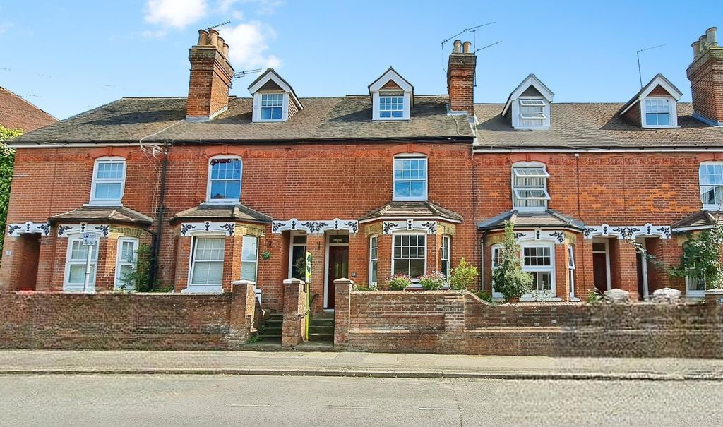 Property photo 1 of 19 Image