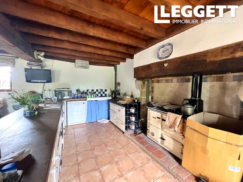 Property photo 3 of 10