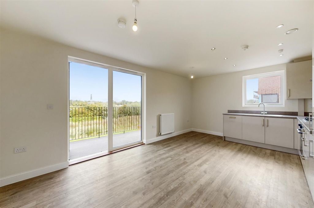 Property photo 2 of 10 Plot 12, Franklin Gardens, Cambridge Rd, Impington