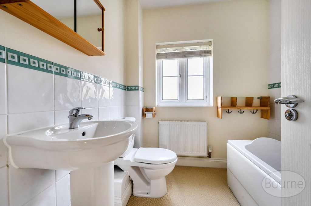 Additional image 8 of 2 bed end terrace house for saleCharlton Drive, Petersfield, Hampshire GU31