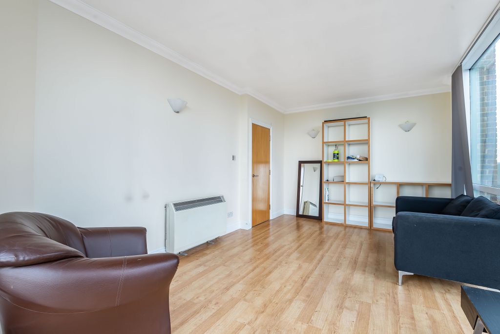Property photo 3 of 8 856001 (3)