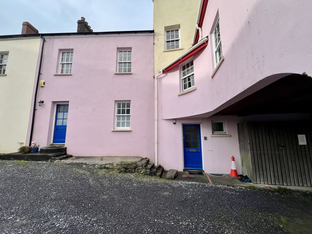 Property photo 1 of 7 Img_2575