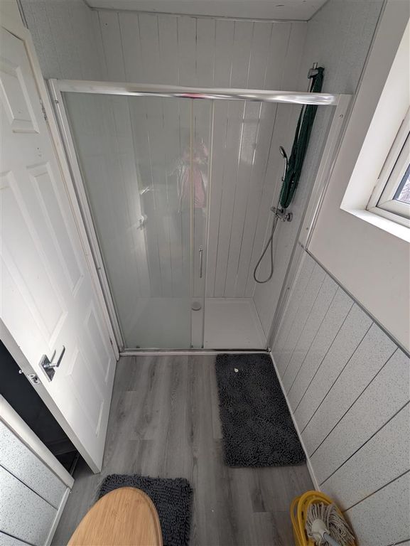 Property photo 3 of 4 123876.Jpg