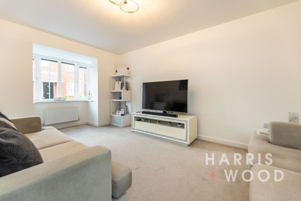 Property photo 3 of 26 4089064