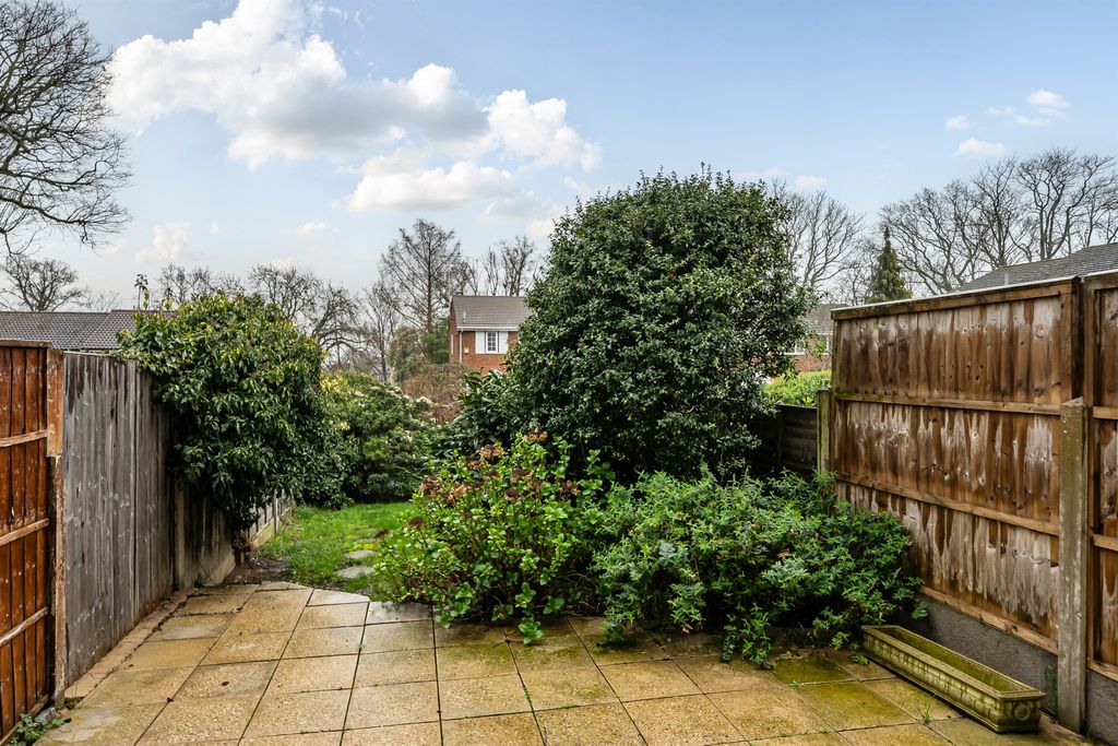 Property photo 2 of 12