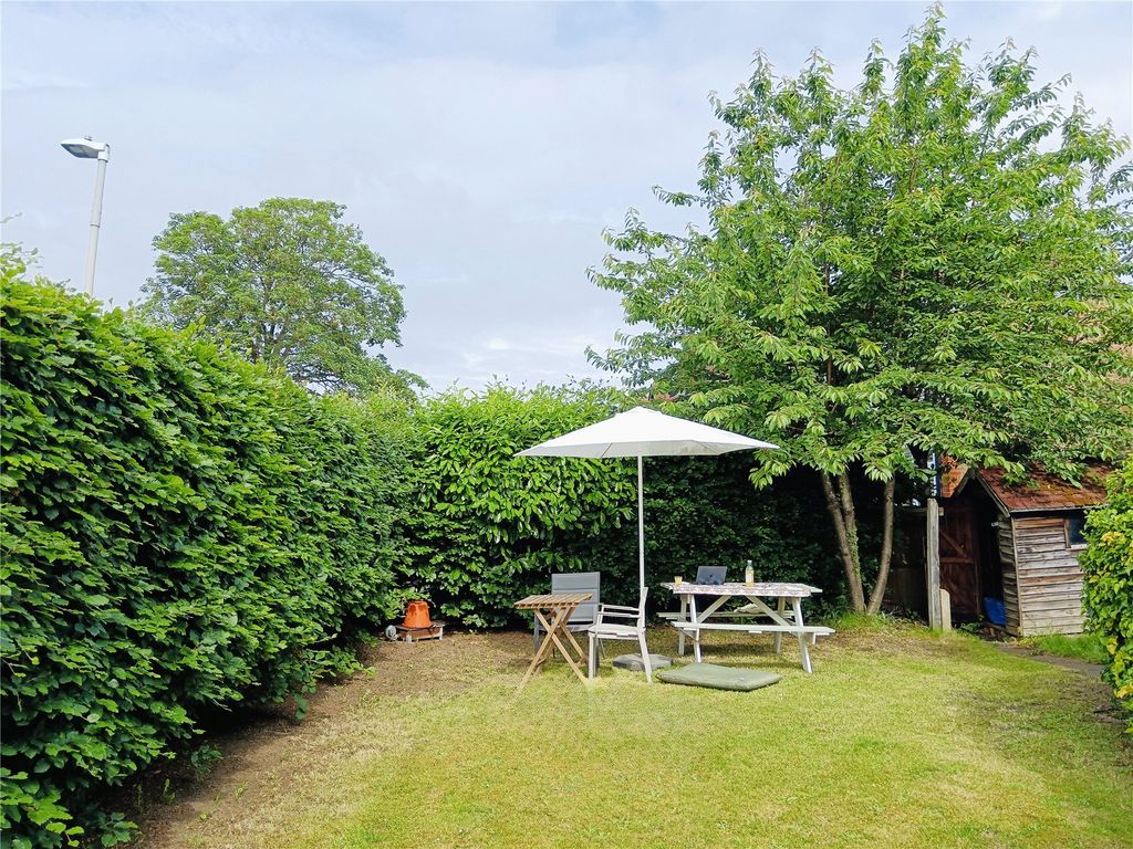 Property photo 2 of 10 Picture No. 34