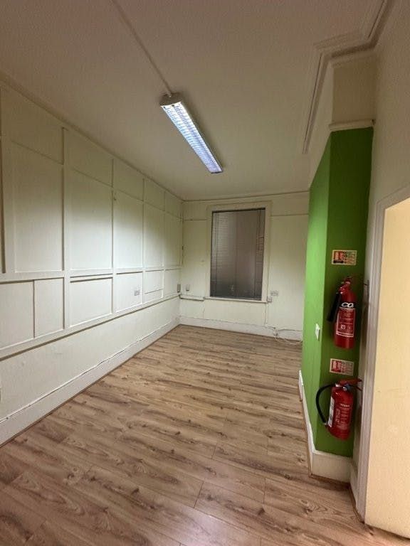 Property photo 2 of 3 Img_6985.Jpg