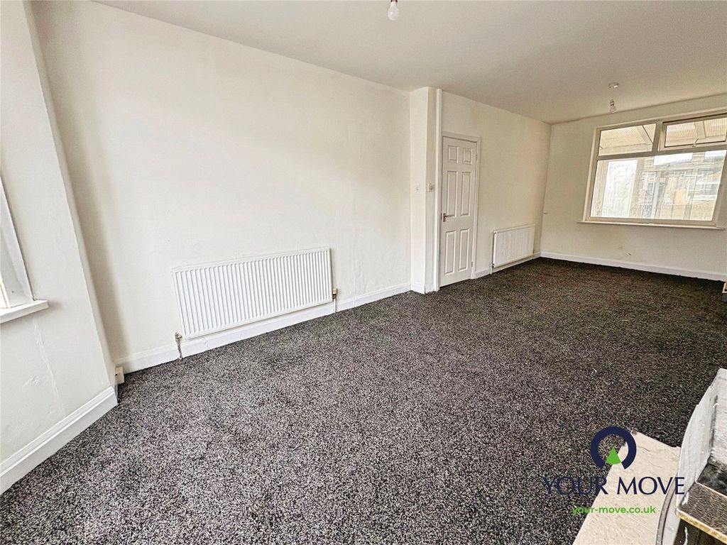 Property photo 3 of 14 Lounge No. 03