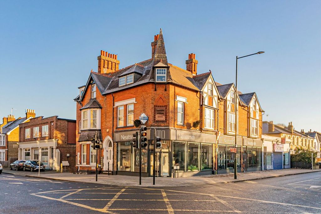 Property photo 1 of 5