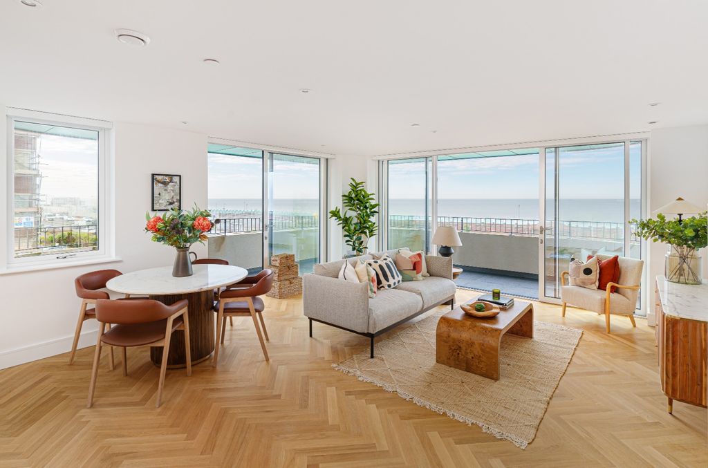 Property photo 1 of 21 4653952