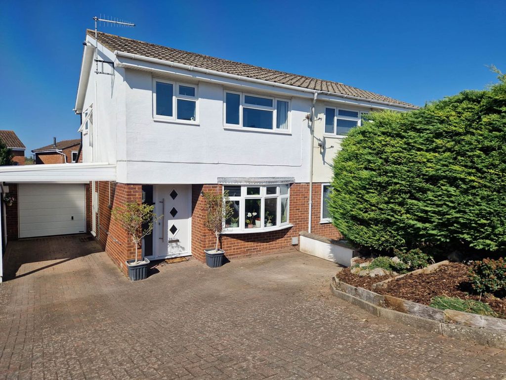 Property photo 1 of 22