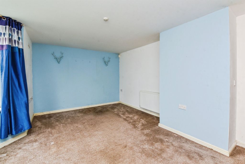Additional image 7 of 2 bed flat for saleBennett Gardens, Frome BA11