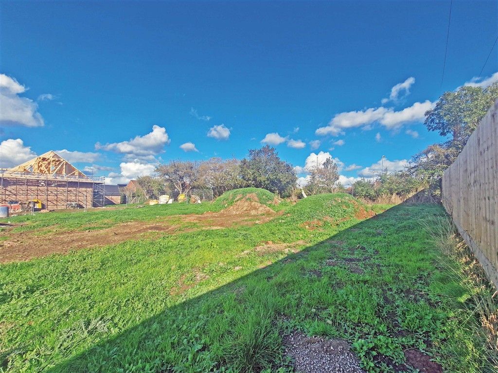 Property photo 2 of 5