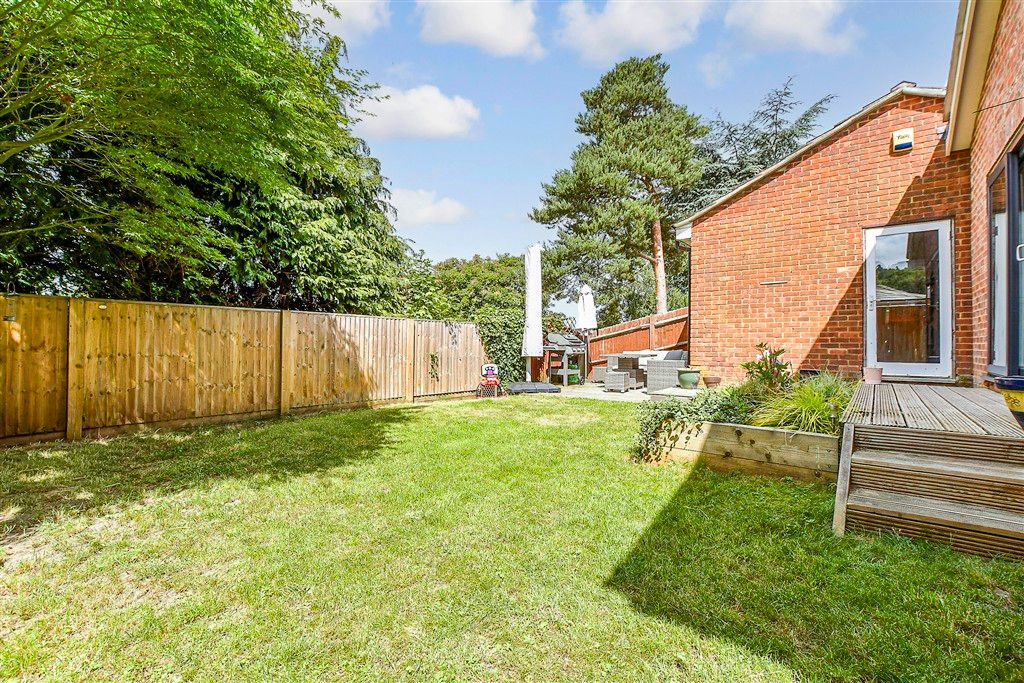 Property photo 1 of 16 Rear Garden