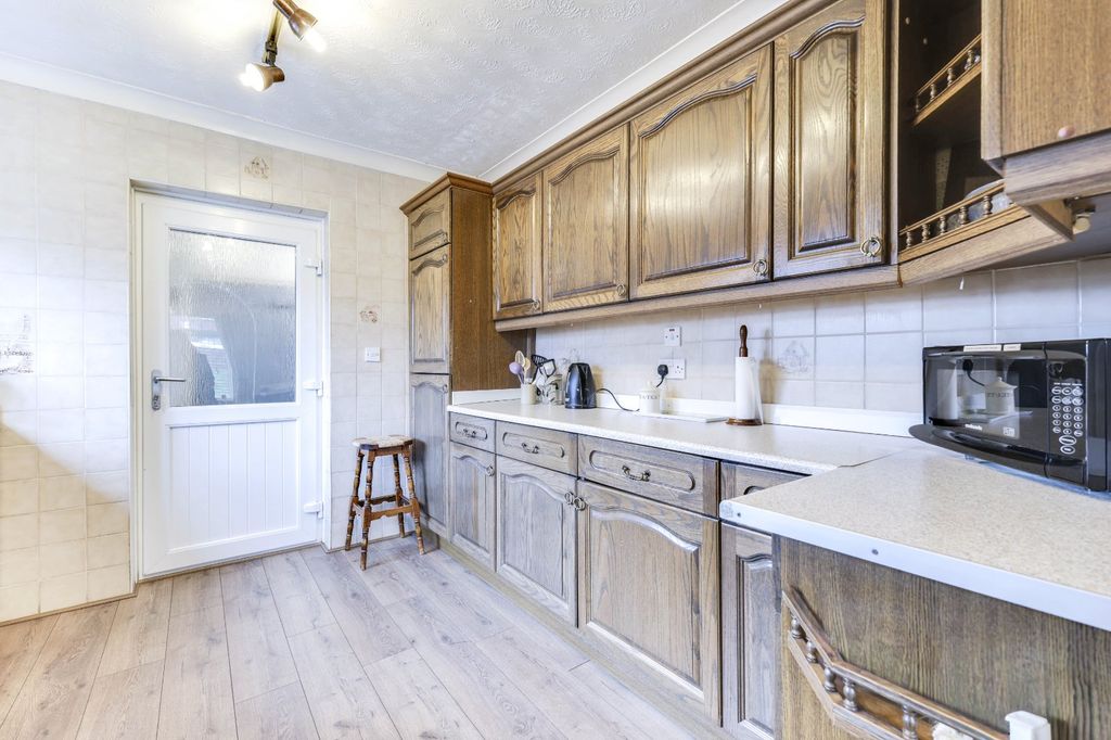 Property photo 3 of 14 Picture No. 02