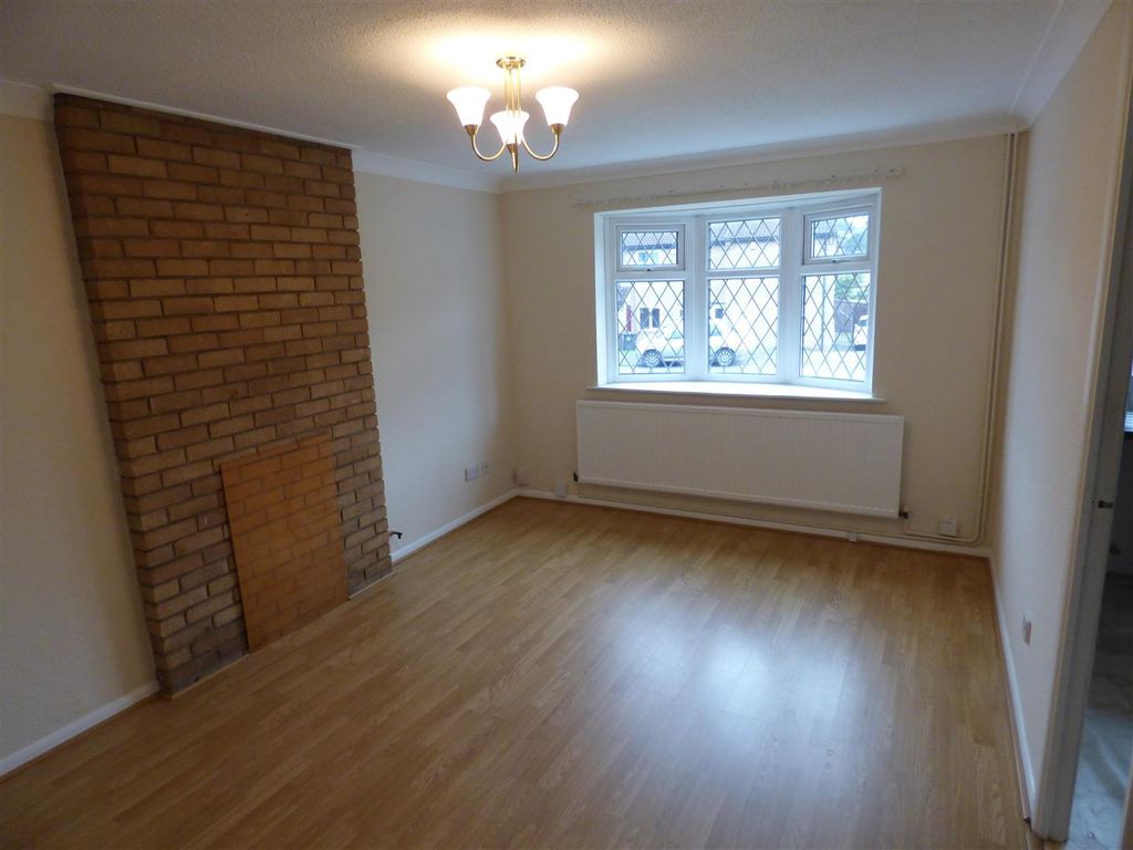 Property photo 3 of 9 22 Wimpole Lounge.Jpg