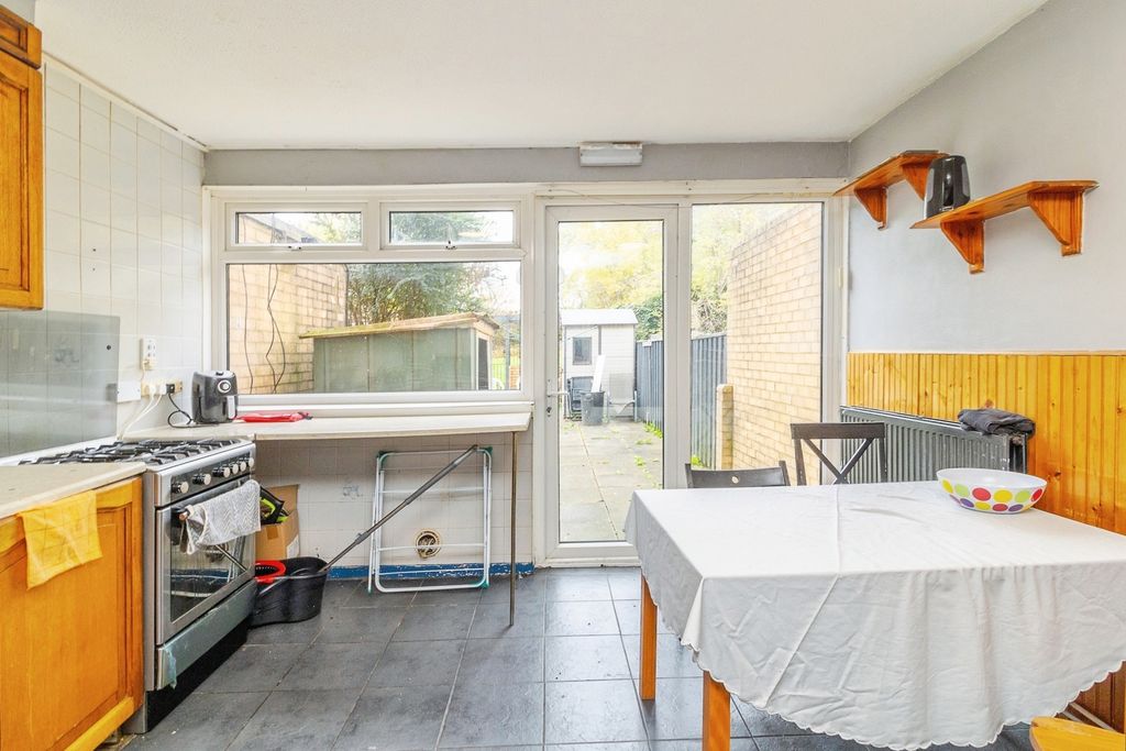 Property photo 2 of 19 Pbox-Img.Jpg