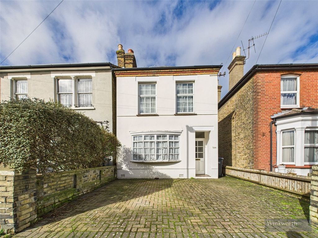 Property photo 1 of 3 Picture No. 07