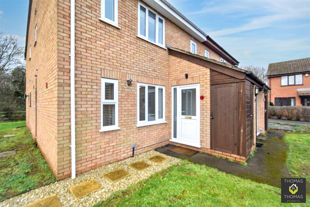 Property photo 1 of 16