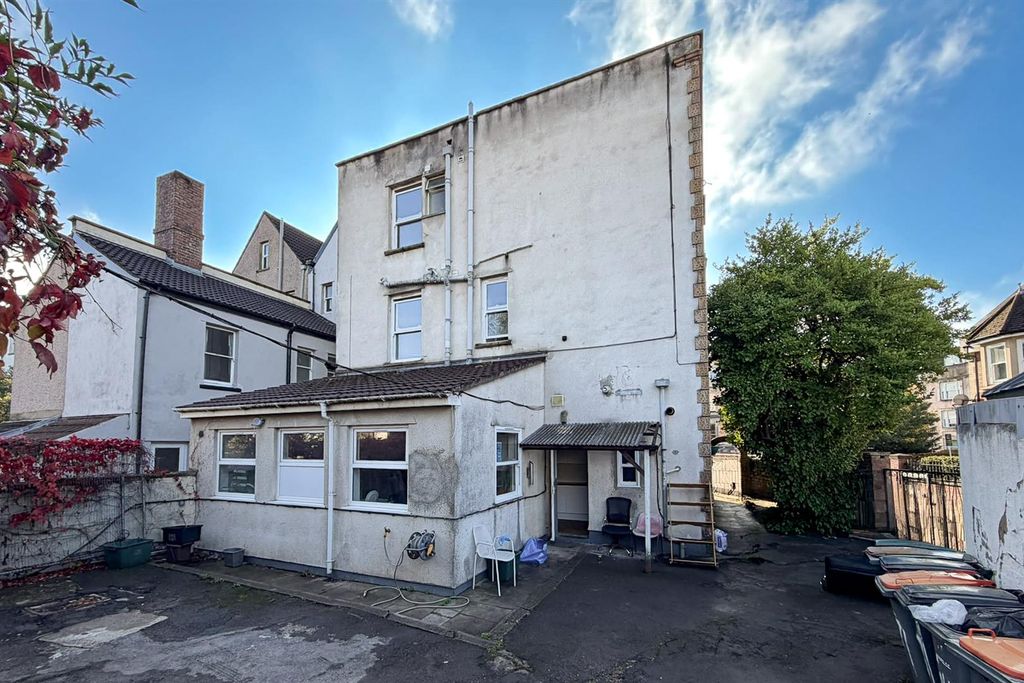 Property photo 3 of 57 71 Ashley Road, Montpelier, Bristol Bs6 5Nr | Free