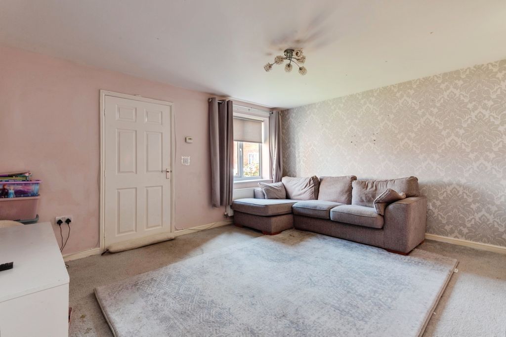 Property photo 2 of 20 Pbox-Img.Jpg