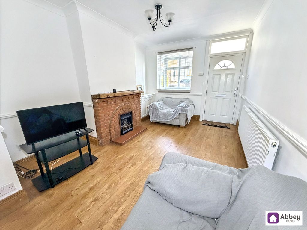 Property photo 2 of 12 Lounge/Diner