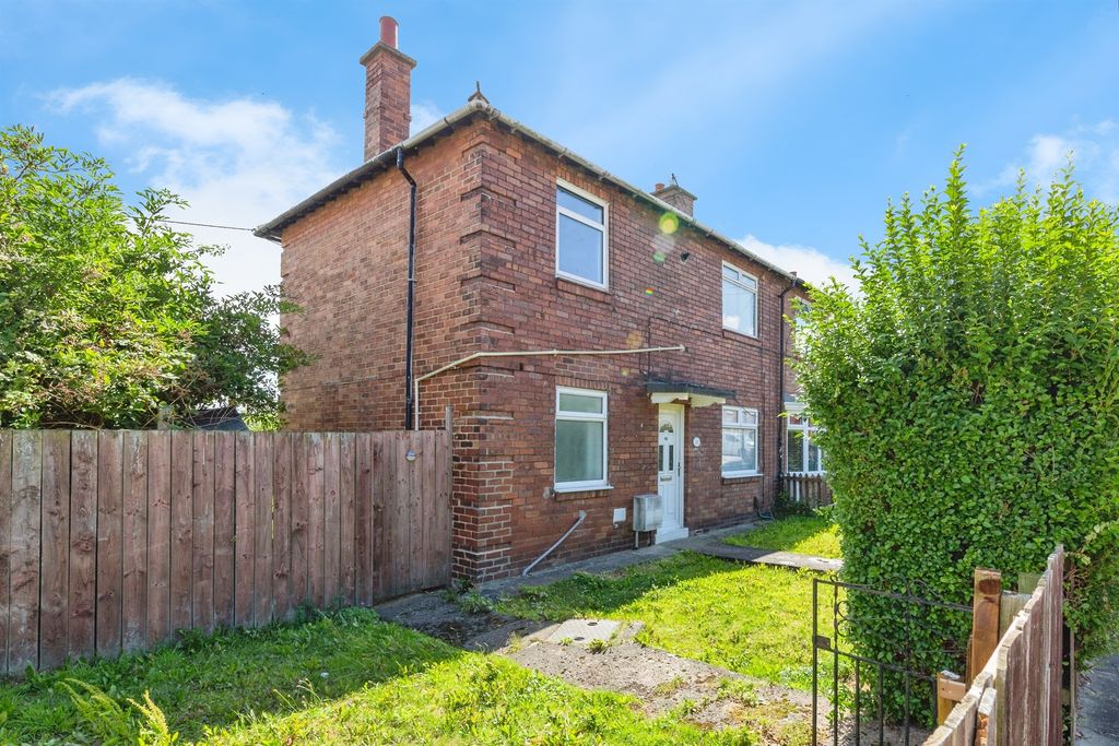 Property photo 1 of 16