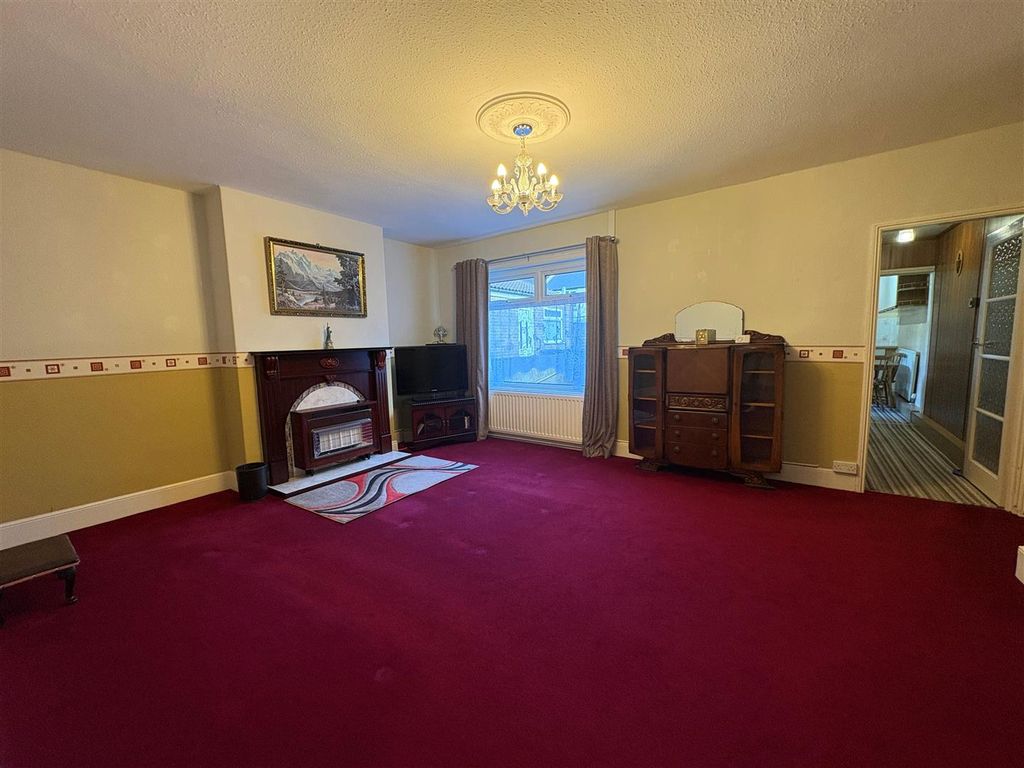 Property photo 3 of 21 7.Jpg
