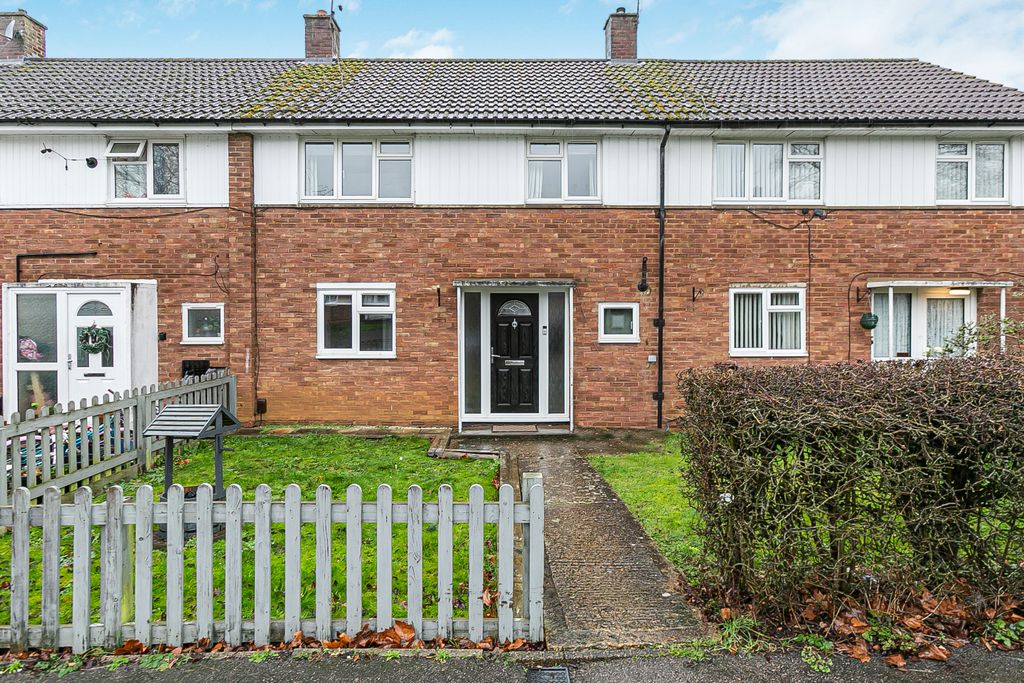 Property photo 1 of 21 Front External