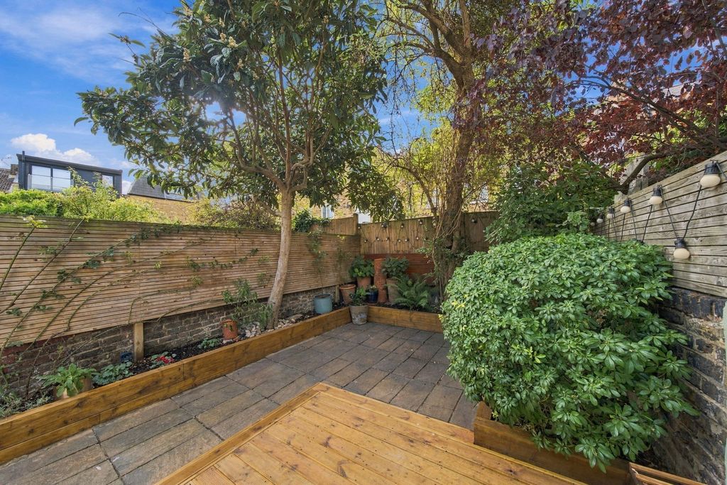 Property photo 3 of 15