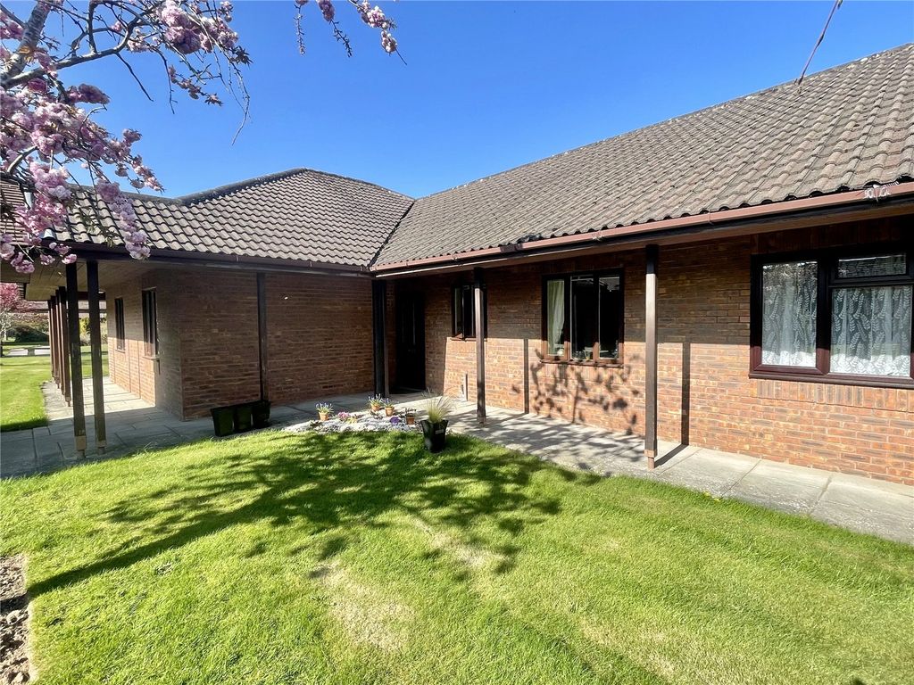 Property photo 1 of 15 Picture No. 18