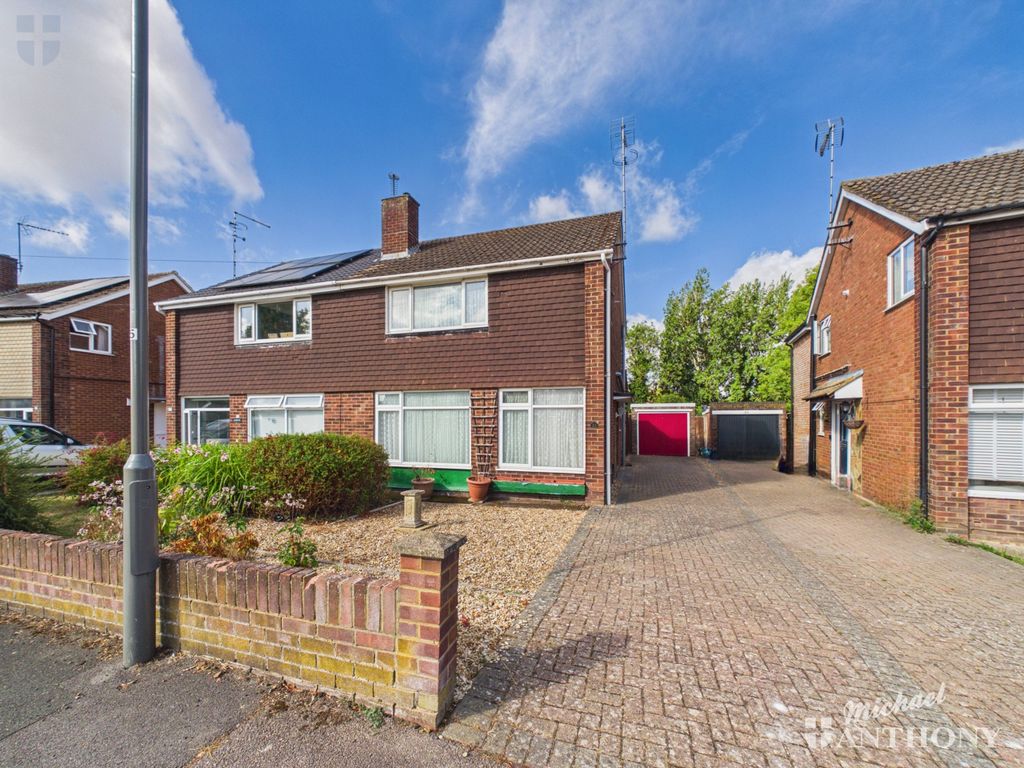Property photo 1 of 19 Cam03218G0-Pr1150-Still003