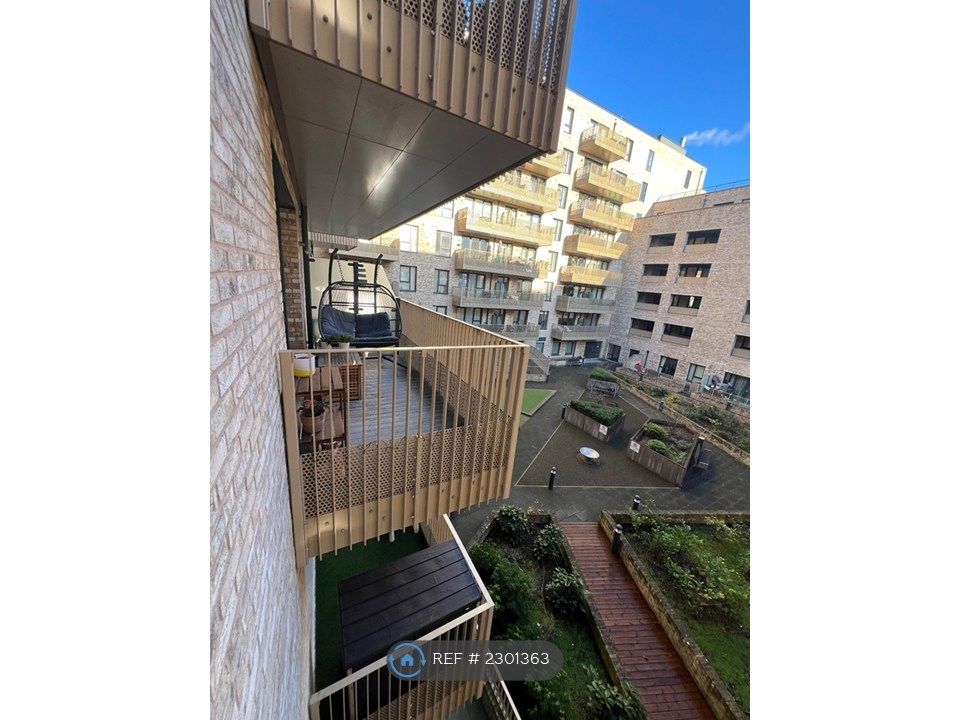 Property photo 3 of 13 Balcony