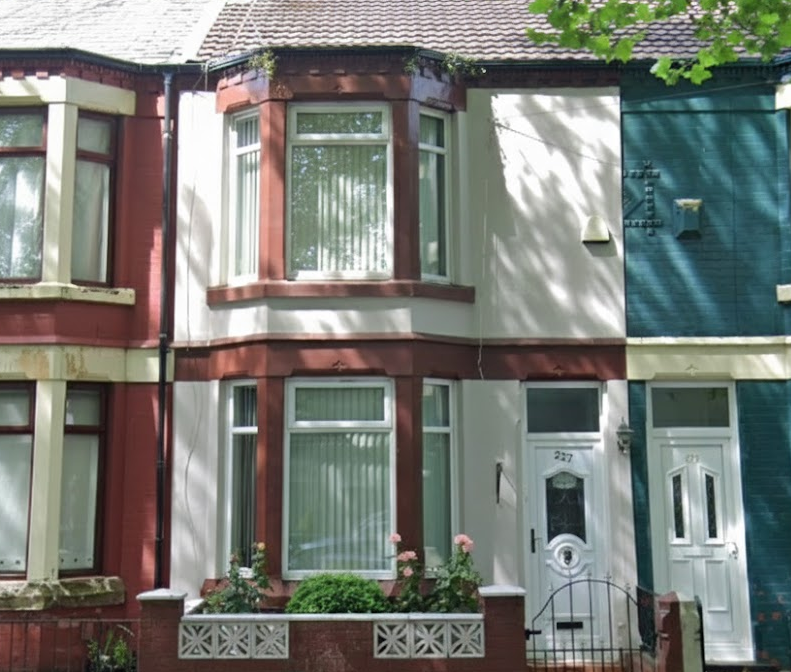 Property photo 1 of 6