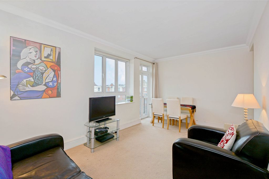 Property photo 2 of 7 Picture 2