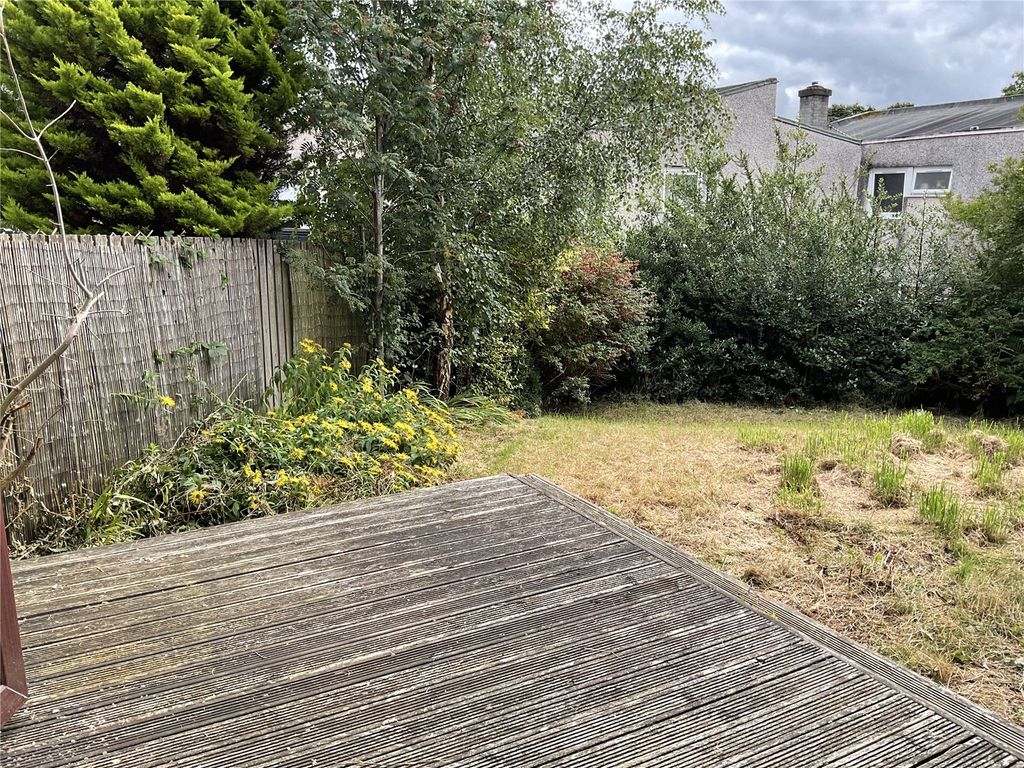 Property photo 3 of 5 Picture No. 05