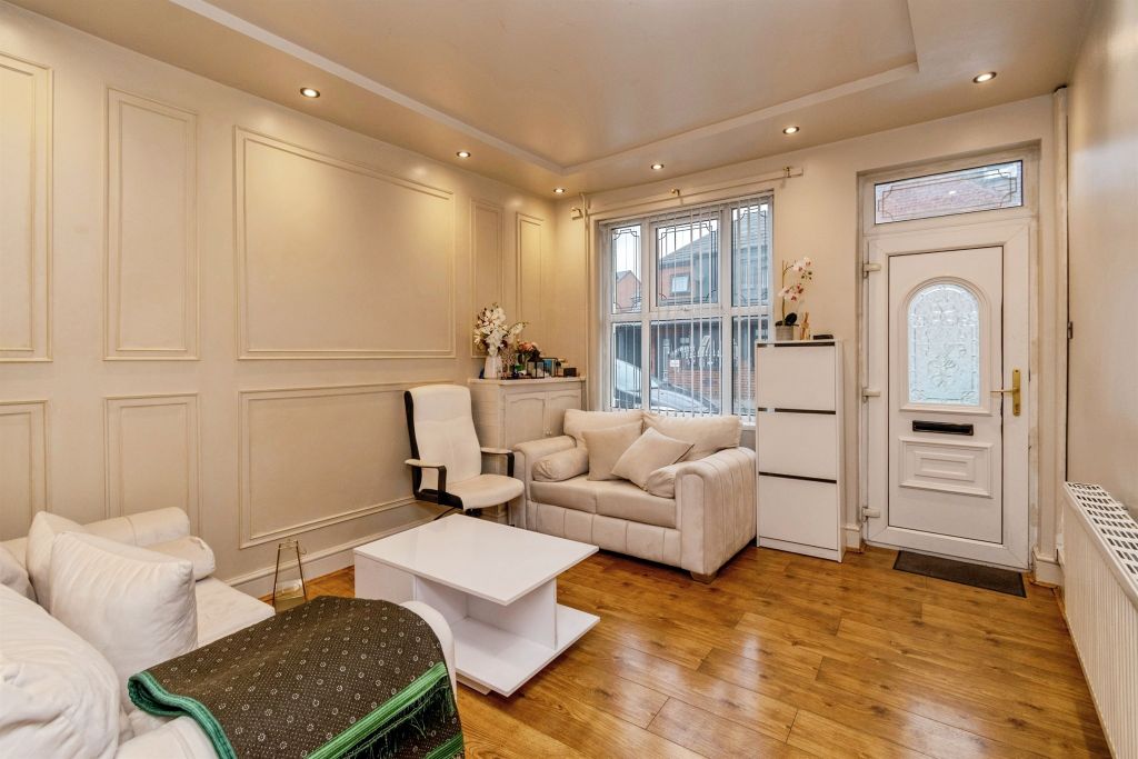 Property photo 2 of 14