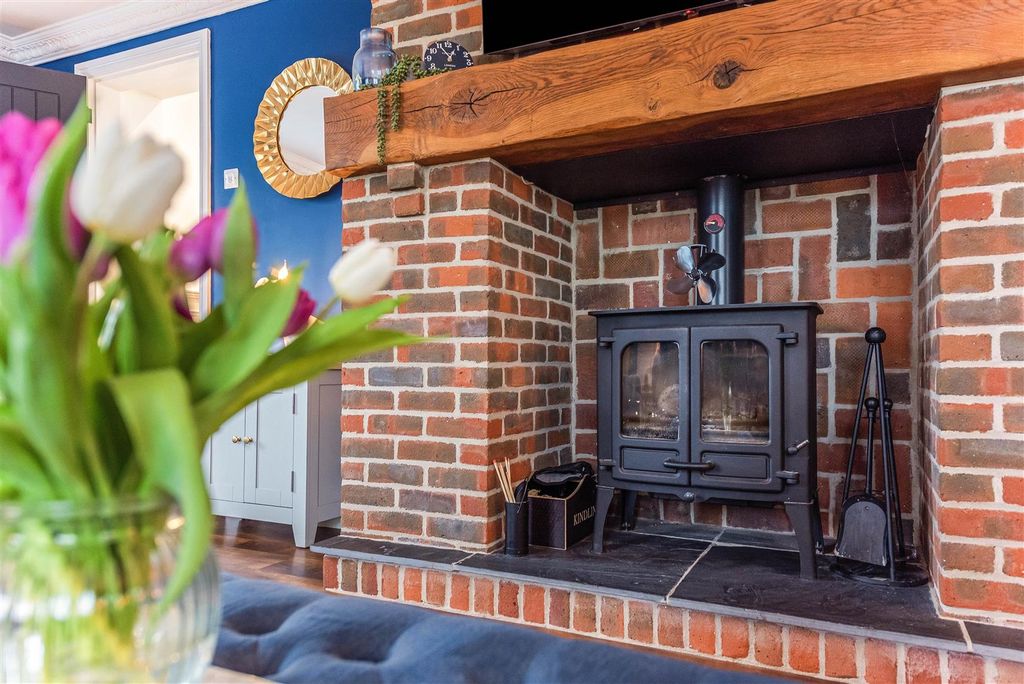 Property photo 2 of 39 Sketch_Ph17_6408669.Jpg