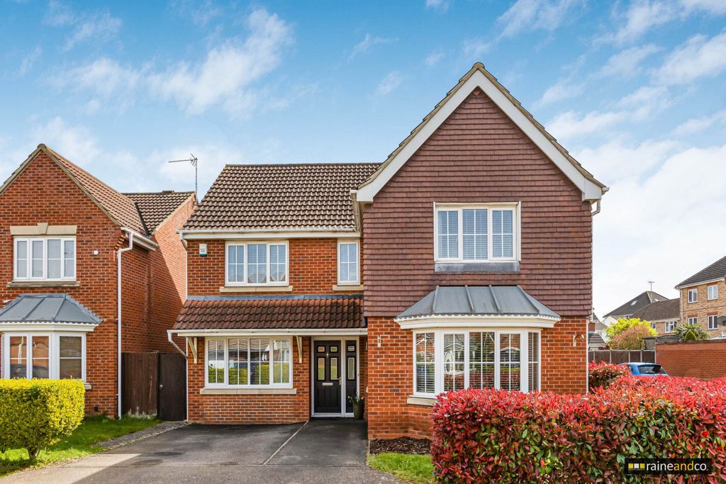 Property photo 1 of 37