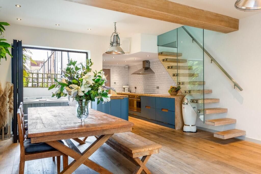 Property photo 1 of 31 4530110