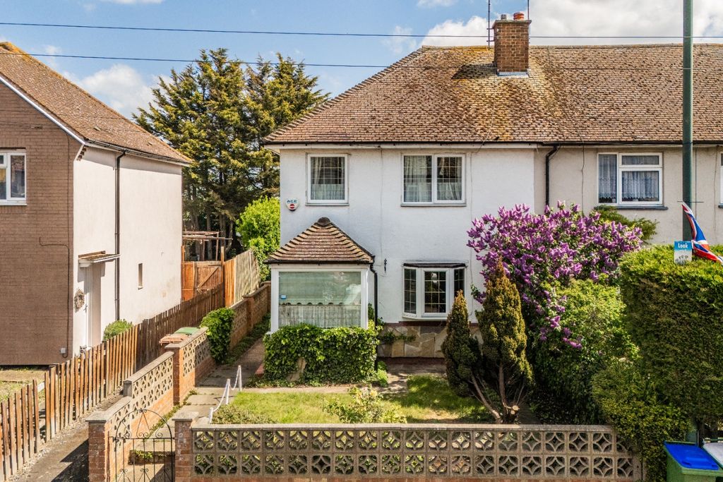 Property photo 1 of 18 5045171